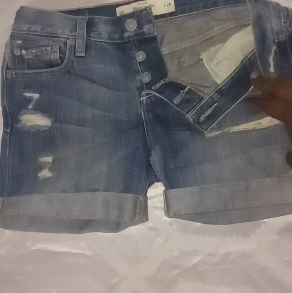 Abercrombie and Fitch 3 button distressed shorts